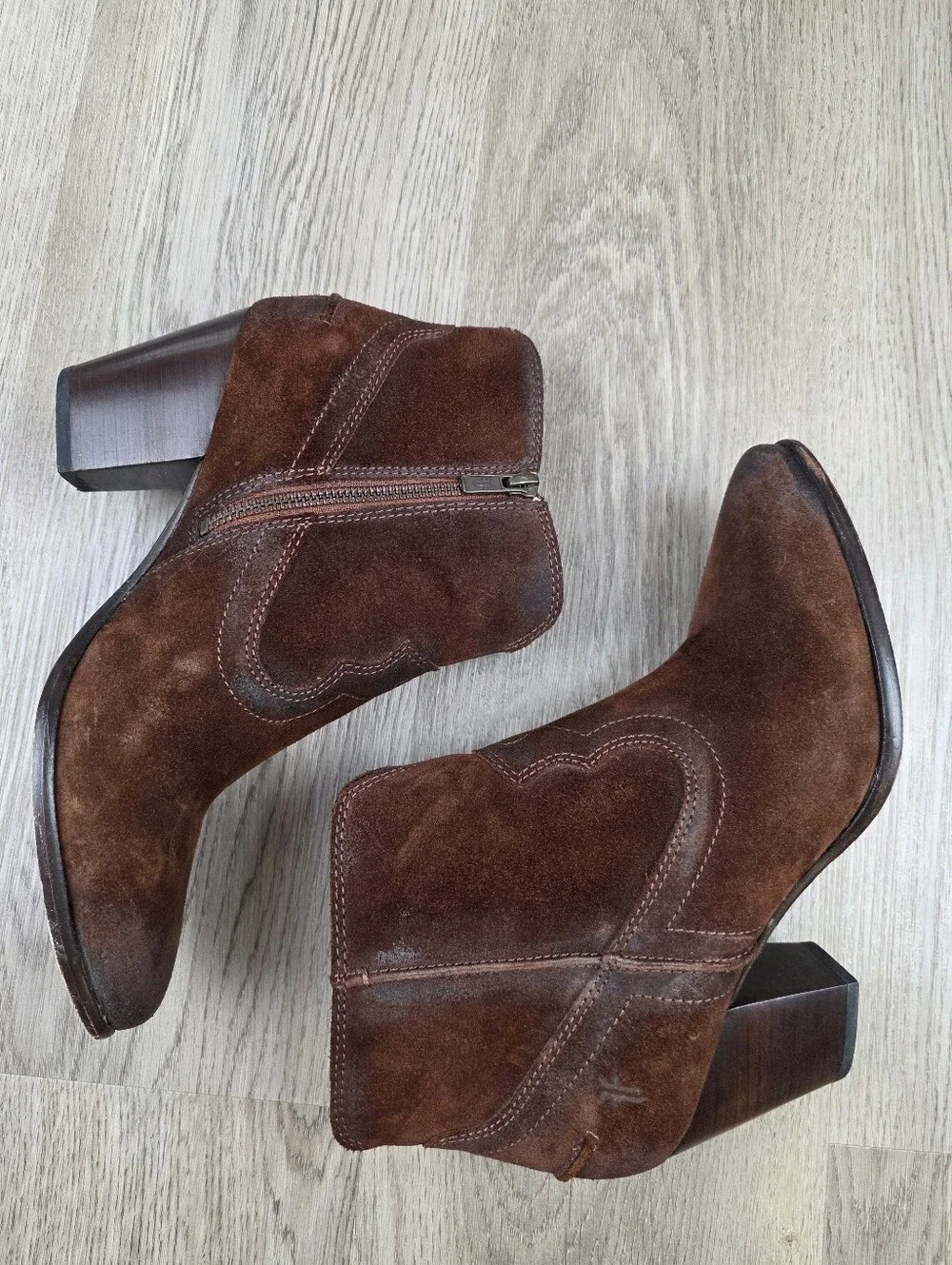 Frye Renee Seam Ankle Booties Size 9